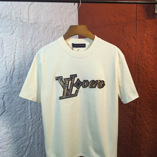ルイヴィトン Tシャツ