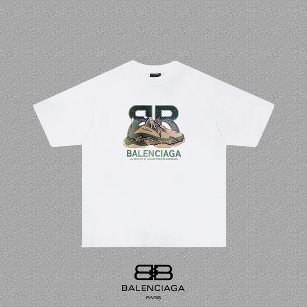 バレンシアガ Tシャツ