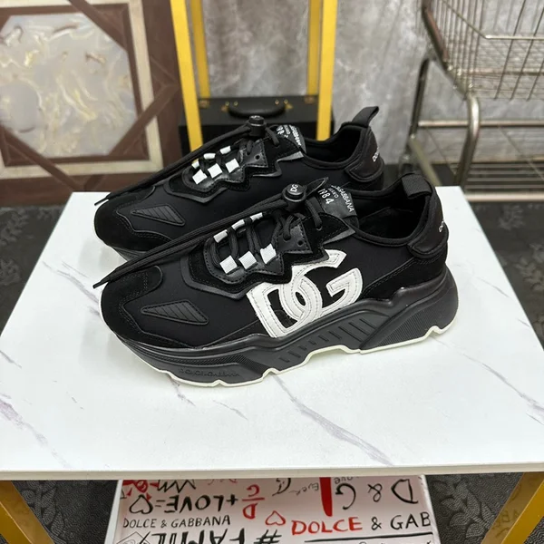 ドルチェ＆ガッバーナ スニーカー