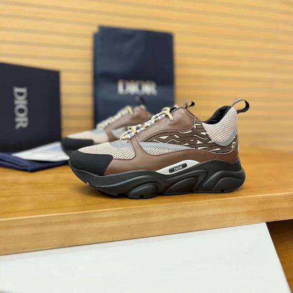 ディオール スニーカー