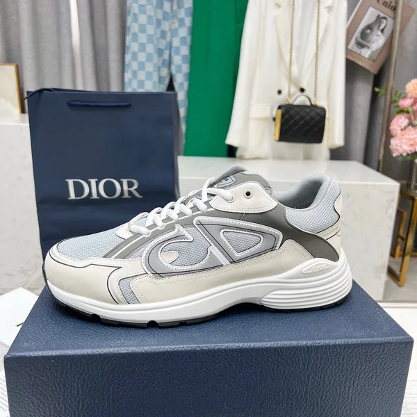 ディオール スニーカー