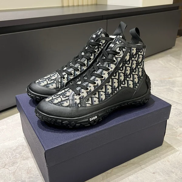 ディオール スニーカー