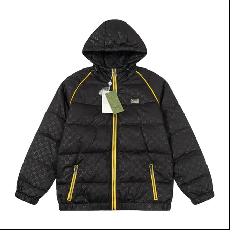 グッチ ダウンジャケット