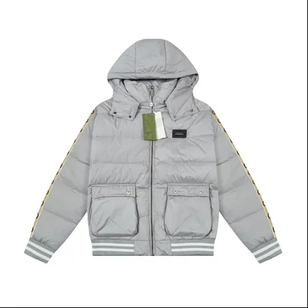 グッチ ダウンジャケット