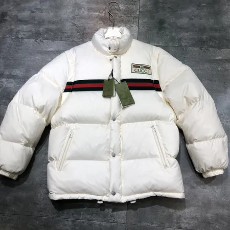 グッチ ダウンジャケット