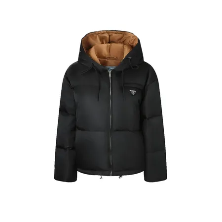 プラダ ダウンジャケット