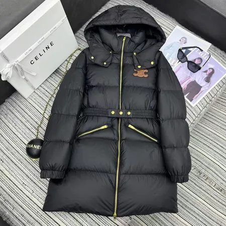 セリーヌ ダウンジャケット