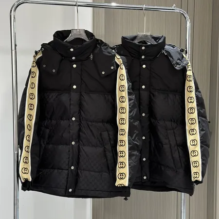 グッチ ダウンジャケット