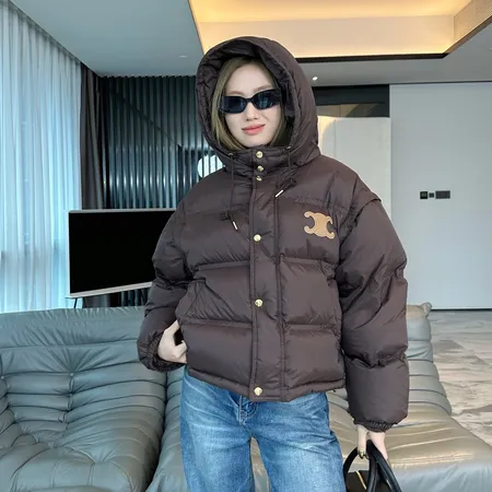 セリーヌ ダウンジャケット