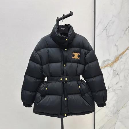 セリーヌ ダウンジャケット