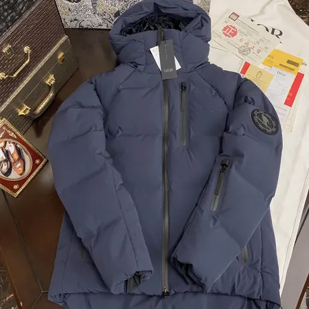 ディオール ダウンジャケット