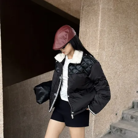 シャネル ダウンジャケット