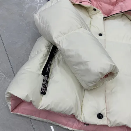 プラダ ダウンジャケット