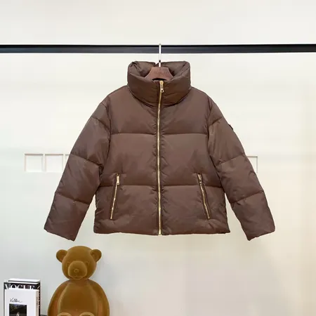 プラダ ダウンジャケット