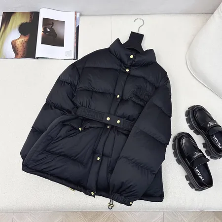 セリーヌ ダウンジャケット