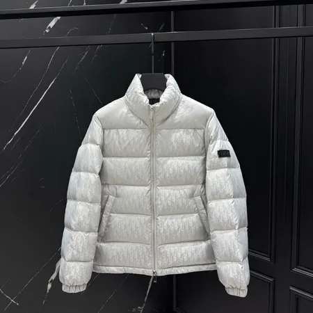 ディオール ダウンジャケット