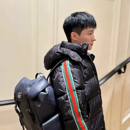 グッチ ダウンジャケット