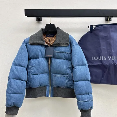 ルイヴィトン ダウンジャケット