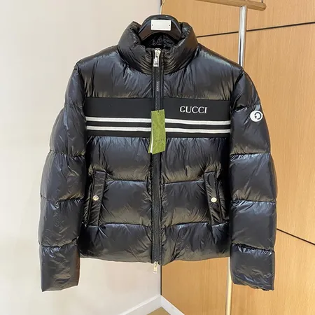 グッチ ダウンジャケット