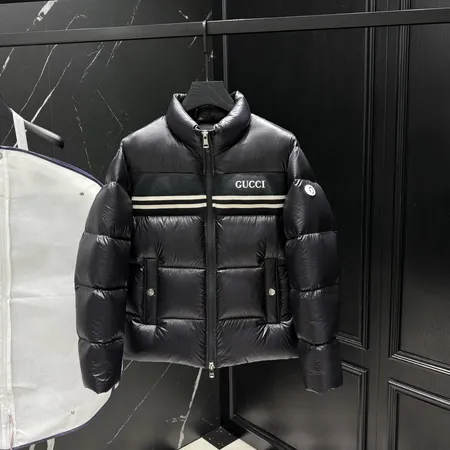 グッチ ダウンジャケット
