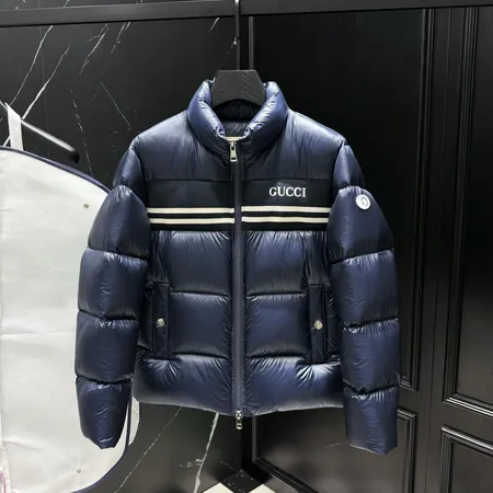 グッチ ダウンジャケット