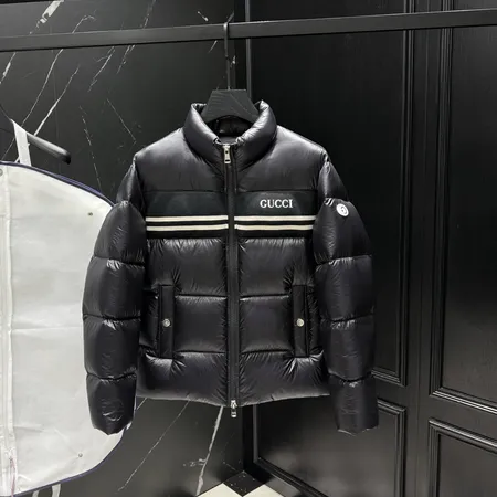 グッチ ダウンジャケット
