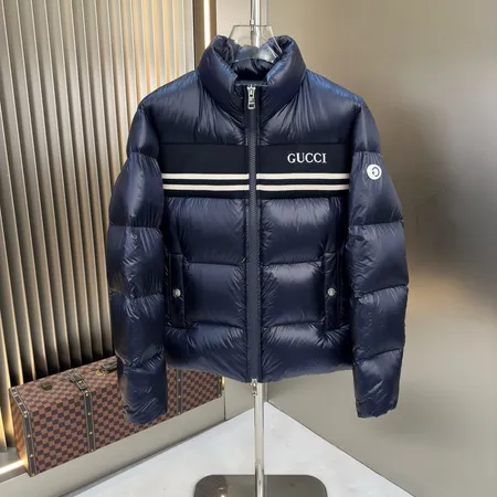 グッチ ダウンジャケット