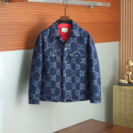 グッチ ダウンジャケット