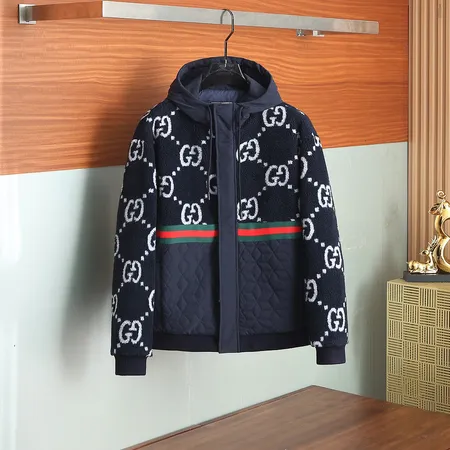 グッチ ダウンジャケット