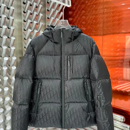 ディオール ダウンジャケット