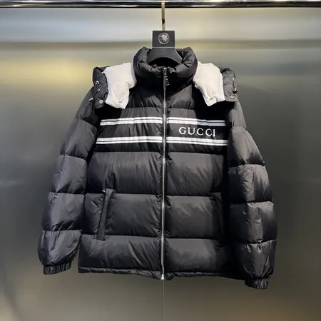 グッチ ダウンジャケット