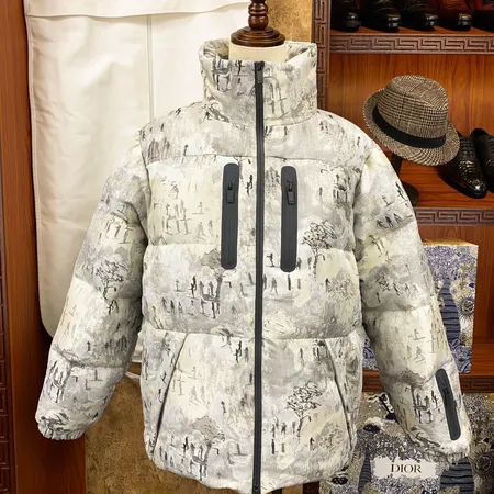 ディオール ダウンジャケット