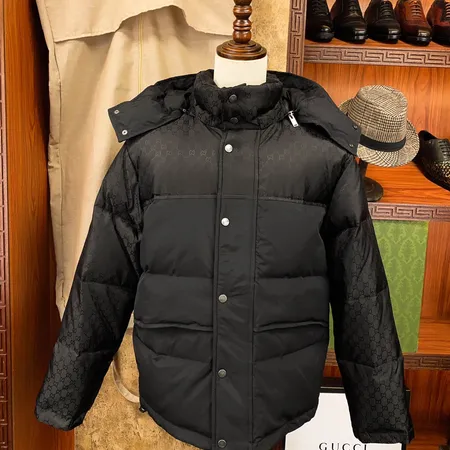 グッチ ダウンジャケット