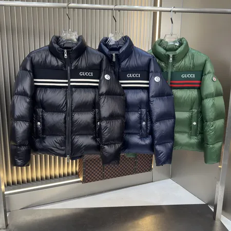 グッチ ダウンジャケット