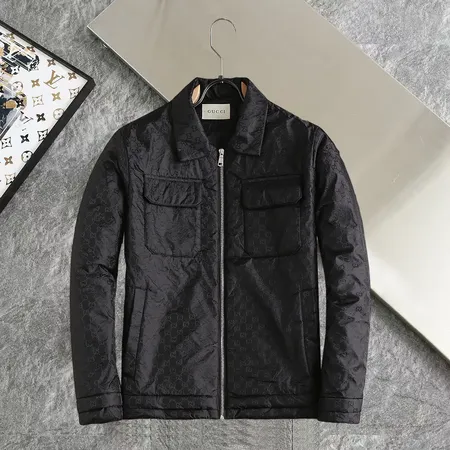 グッチ ダウンジャケット