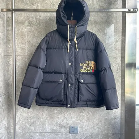グッチ ダウンジャケット