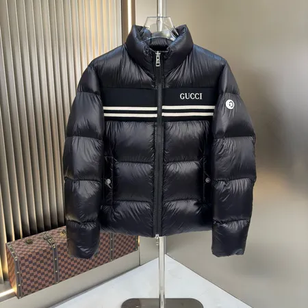 グッチ ダウンジャケット