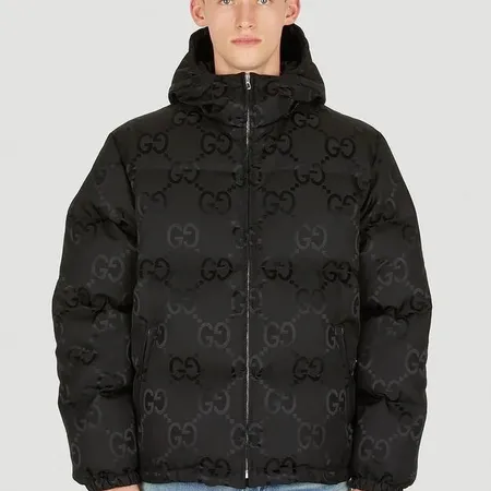 グッチ ダウンジャケット