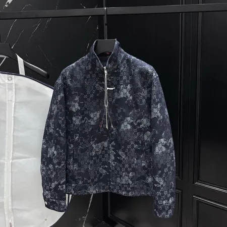 グッチ ダウンジャケット