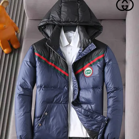 グッチ ダウンジャケット