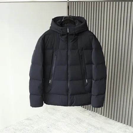 プラダ ダウンジャケット