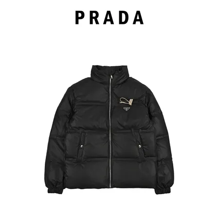 プラダ ダウンジャケット