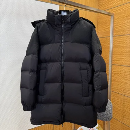 ルイヴィトン ダウンジャケット