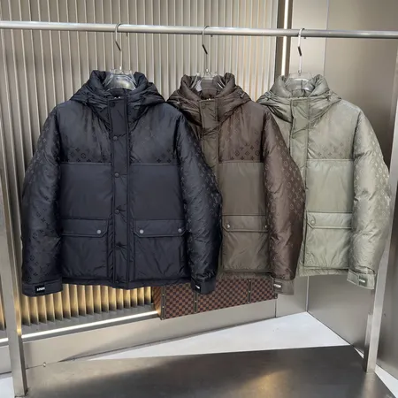 ルイヴィトン ダウンジャケット