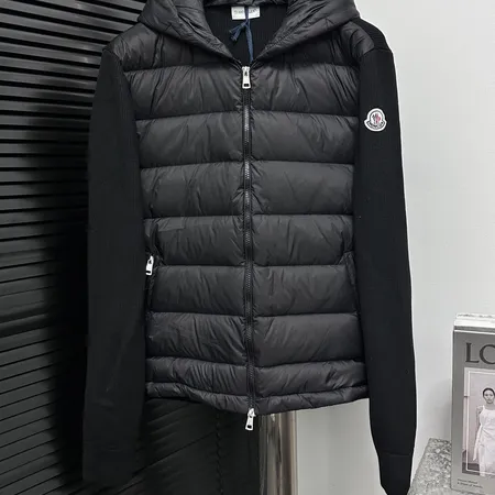 モンクレール ダウンジャケット