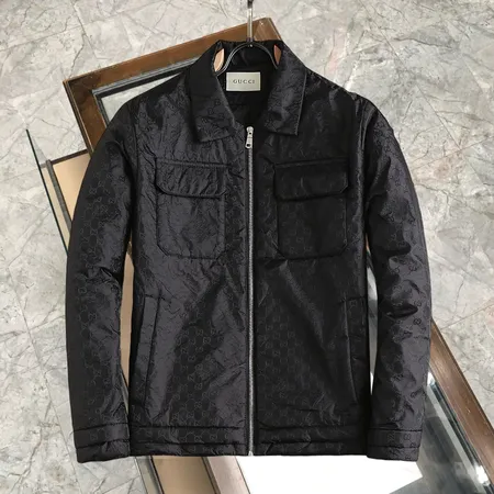 グッチ ダウンジャケット