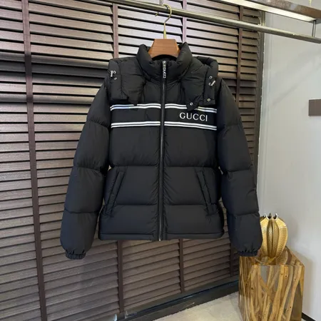 グッチ ダウンジャケット