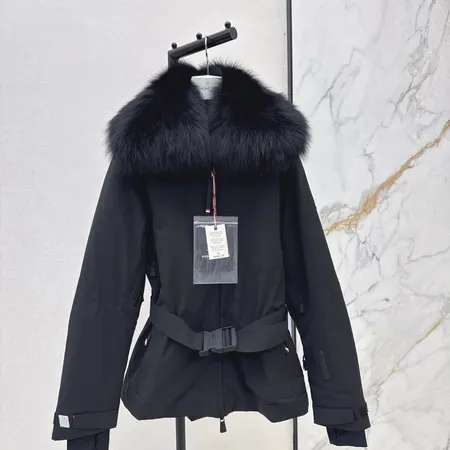 モンクレール ダウンジャケット