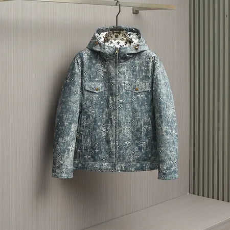 ルイヴィトン ダウンジャケット