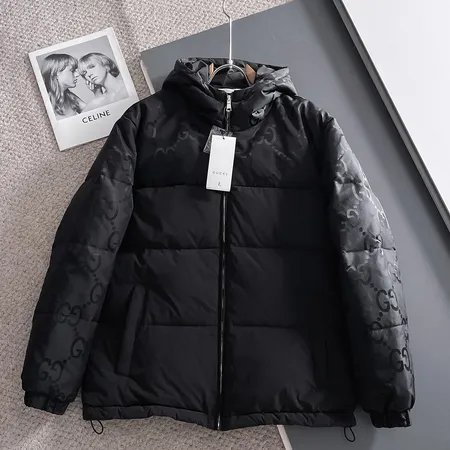 グッチ ダウンジャケット